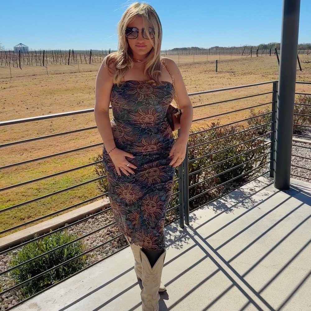 Meet your Posher, Julie